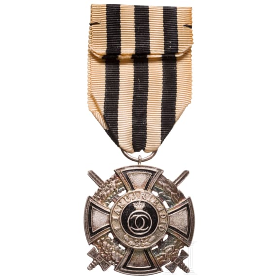Romanian Order of the Royal House, a Cross of merit, 2nd class, with swords