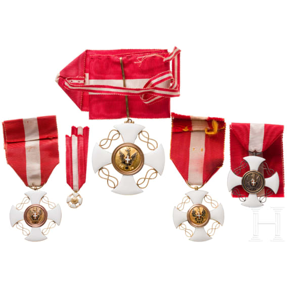 Order of the Crown of Italy &ndash; a neck decoration and three knight&rsquo;s crosses