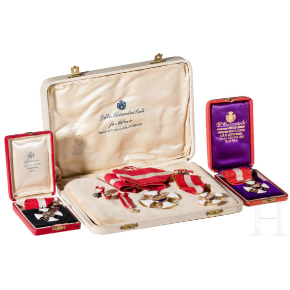 Order of the Crown of Italy &ndash; a neck decoration and three knight&rsquo;s crosses