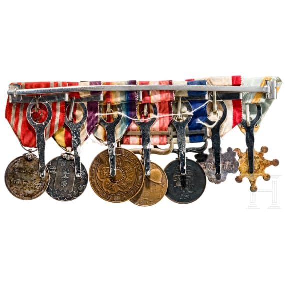 A seven-part medal clasp belonging to a Japanese soldier, 20th century