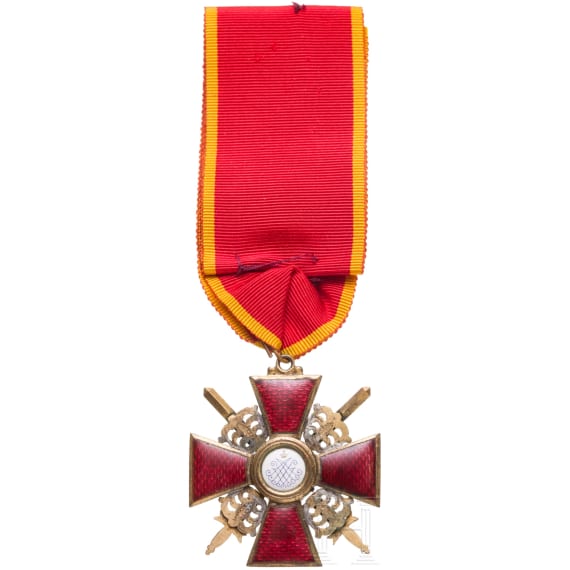 Russian Order of St. Anne, Cross 2nd Class with Swords, circa 1916/17
