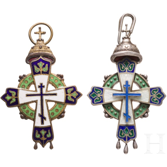 Two clergy badges commemorating the 300th anniversary of the Romanov dynasty, made of silver and bronze, Russia, circa 1913