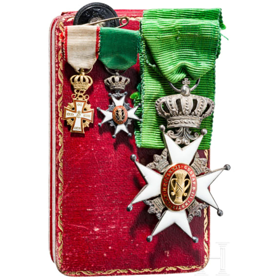 The estate of a General Music Director - A cased Knight's Cross, 2nd Class, of the Swedish Order of Vasa