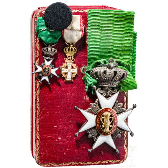 The estate of a General Music Director - A cased Knight's Cross, 2nd Class, of the Swedish Order of Vasa