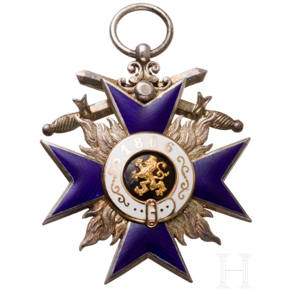 A cased Bavarian Military Order of Merit 4th class with swords