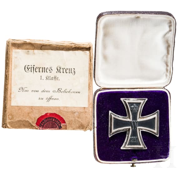 A cased Iron Cross 1914 1st class with card box, made by K.A.G.