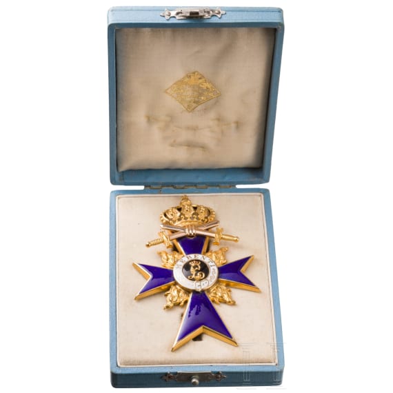 General Gerhard Tappen - A cased Officer's Cross with Flames and Swords of the Bavarian Military Order of Merit
