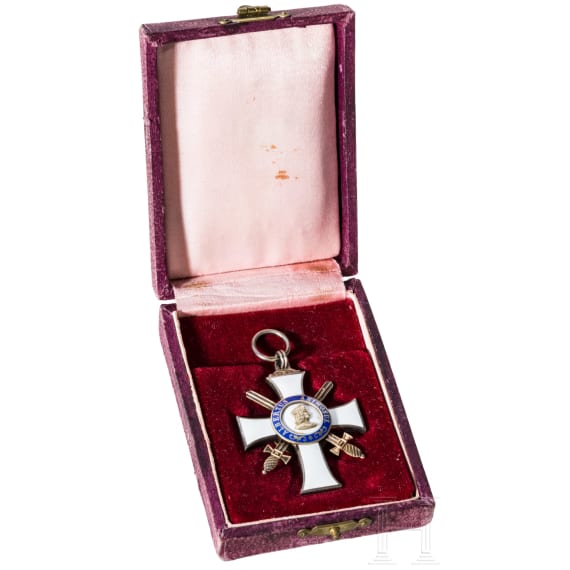 Order of Albrecht - a cased Knight's Cross 2nd Class with Swords