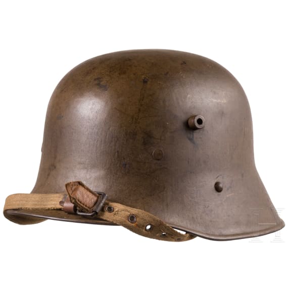A steel helmet M 17