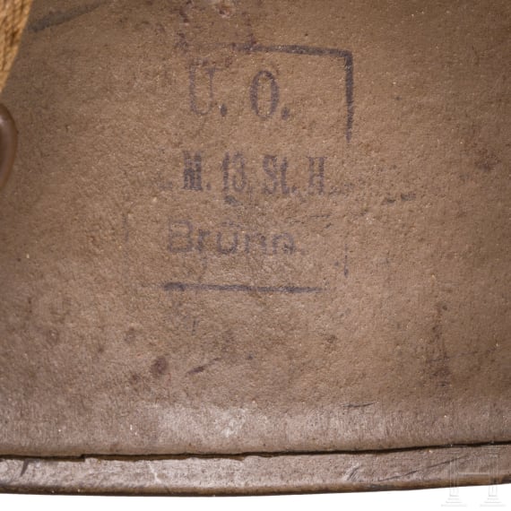 A steel helmet M 17