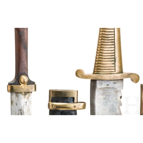 Two Russian edged weapons as good, detailed replicas