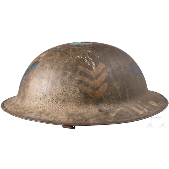 A steel helmet M 17 &ldquo;Brodie&rdquo; of a veteran of the 42nd Infantry Division, the &ldquo;Rainbow Division&rdquo;