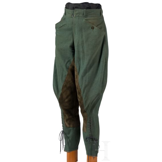 Feldgraue Stiefelhose f&uuml;r Angeh&ouml;rige der berittenen Truppen, 1. H&auml;lfte 20. Jhdt.