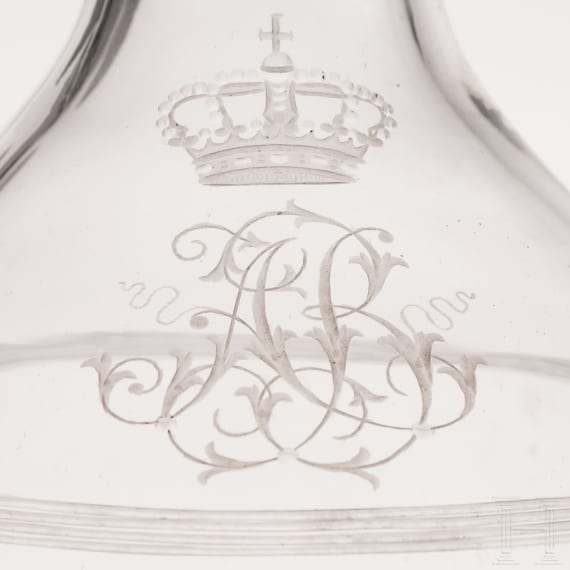 Prinz und Prinzessin Alfons von Bayern - zwei Rotwein-Karaffen
