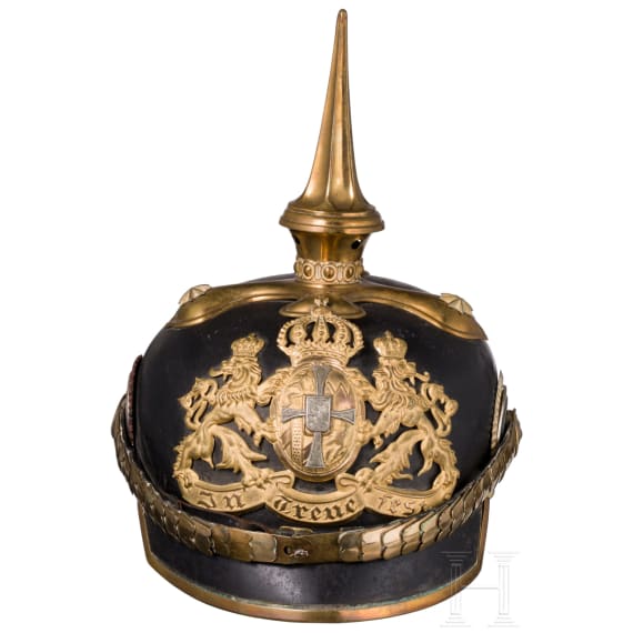 A helmet M 1886 for infantry reserve officers with its field-grey cover and orders