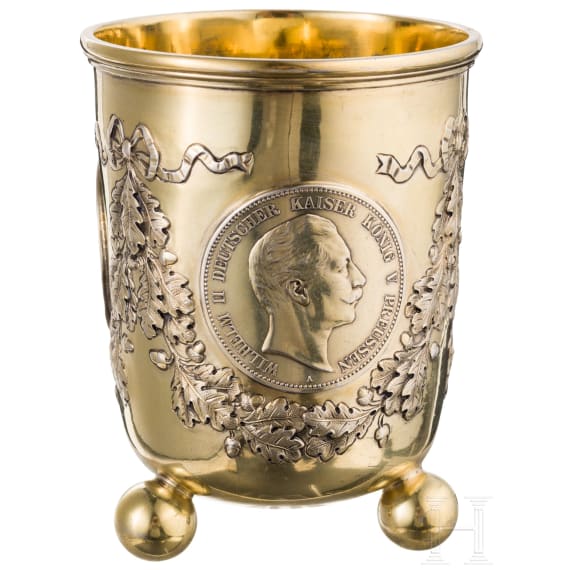 Silbervergoldeter M&uuml;nzbecher auf das Dreikaiserjahr 1888