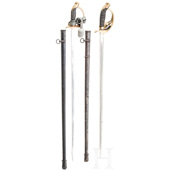 Zwei Degen M 1889 f&uuml;r Offiziere der Infanterie, um 1905