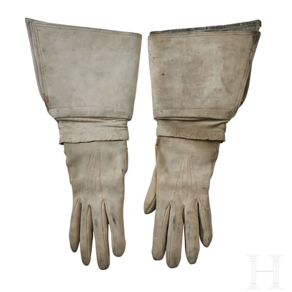 A Prussian Gardes du Corps GDC Gala NCO Mallets, Gauntlets and Horse Drum Blanket