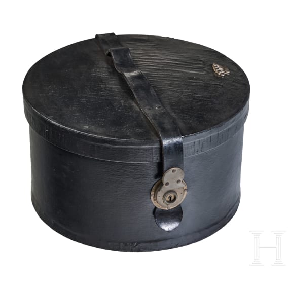 Hutkoffer eines preu&szlig;ischen Husaren des 2. Leib-Husaren-Regiments