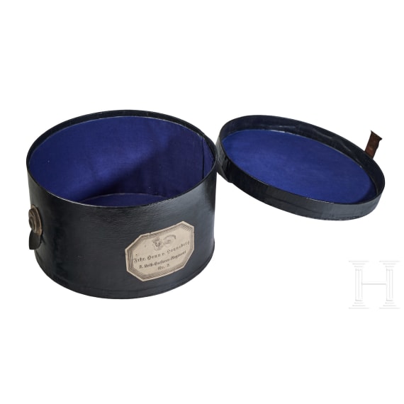 Hutkoffer eines preu&szlig;ischen Husaren des 2. Leib-Husaren-Regiments