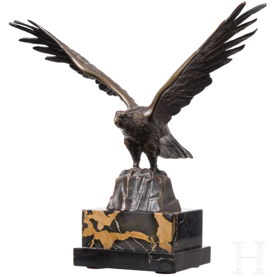 Hans Bauer- Bronzeskulptur eines auffliegenden Adlers