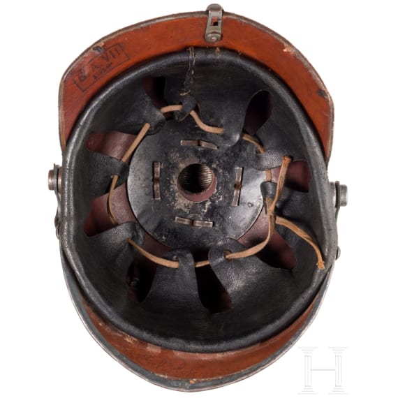 Helm M 1915 f&uuml;r Mannschaften der Fu&szlig;truppen, datiert 1916