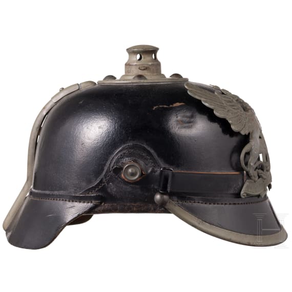 Zwei Helme f&uuml;r Mannschaften