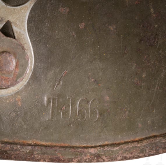 Stahlhelm M 16