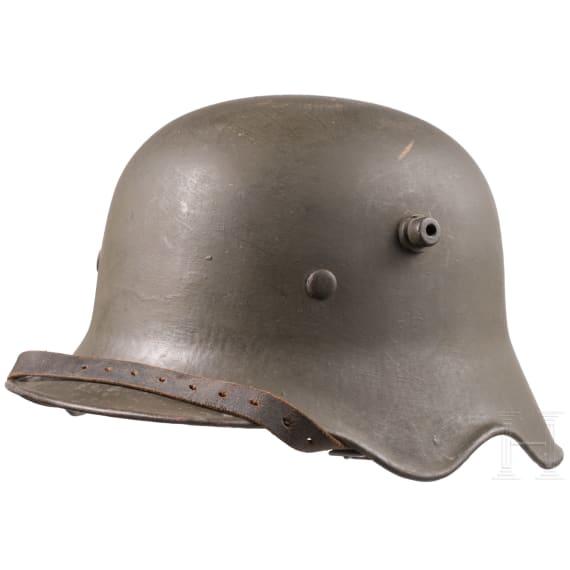 Stahlhelm M 18 mit Ohrenausschnitt