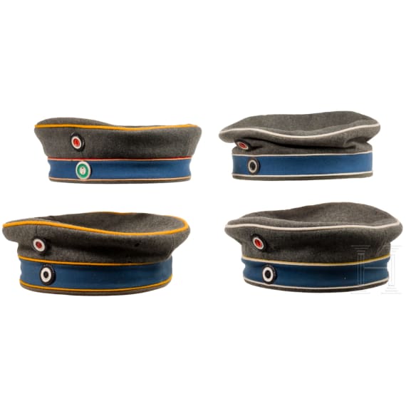 Four field caps for members of the cavalry, from 1907 onwards