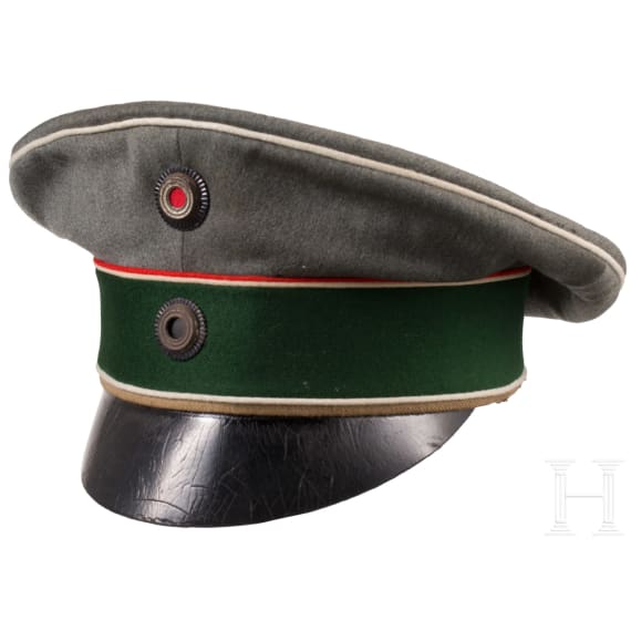 A field-grey visor cap for officers of the Prussian hussars