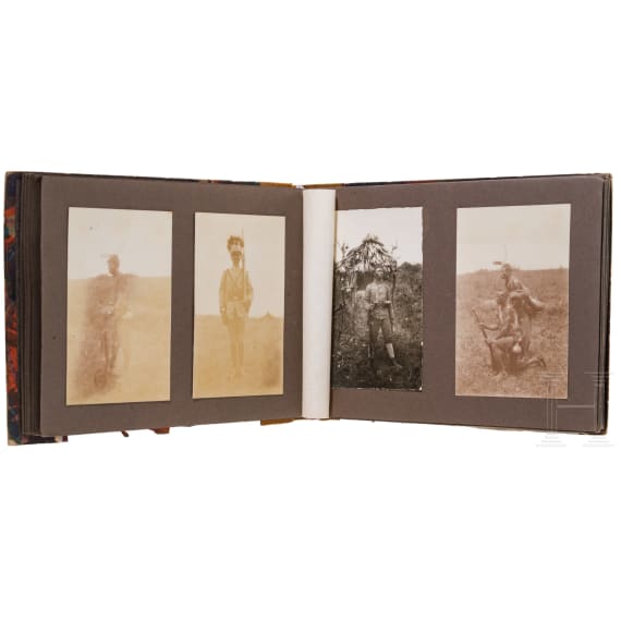 Fotoalbum eines Schutztruppensoldaten in Deutsch-Ostafrika