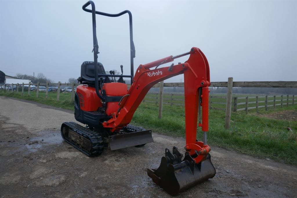 Collective Plant and Machinery Equipment to include HGVs, Heavy Plant, Small-Medium Plant, Tooling, and Associated Items