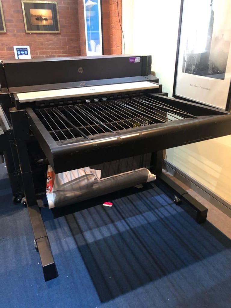 Printing & Pre-Press Equipment | Folding Machines, Plotting Tables, Glue Applicator Stations, Vinyl Rolls & More