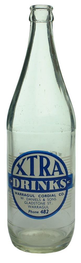 Crown Seal. Ceramic Label. 26 oz. Warragul Cordial Co. Xtra Drinks.