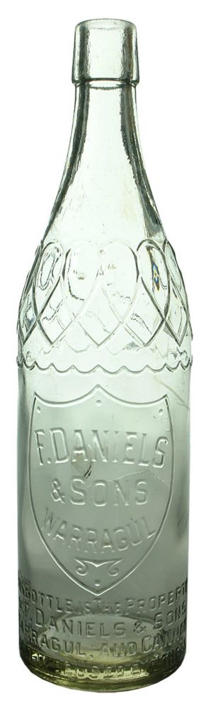 Household. Cordial. Clear. 26 oz. Daniels, Warragul.