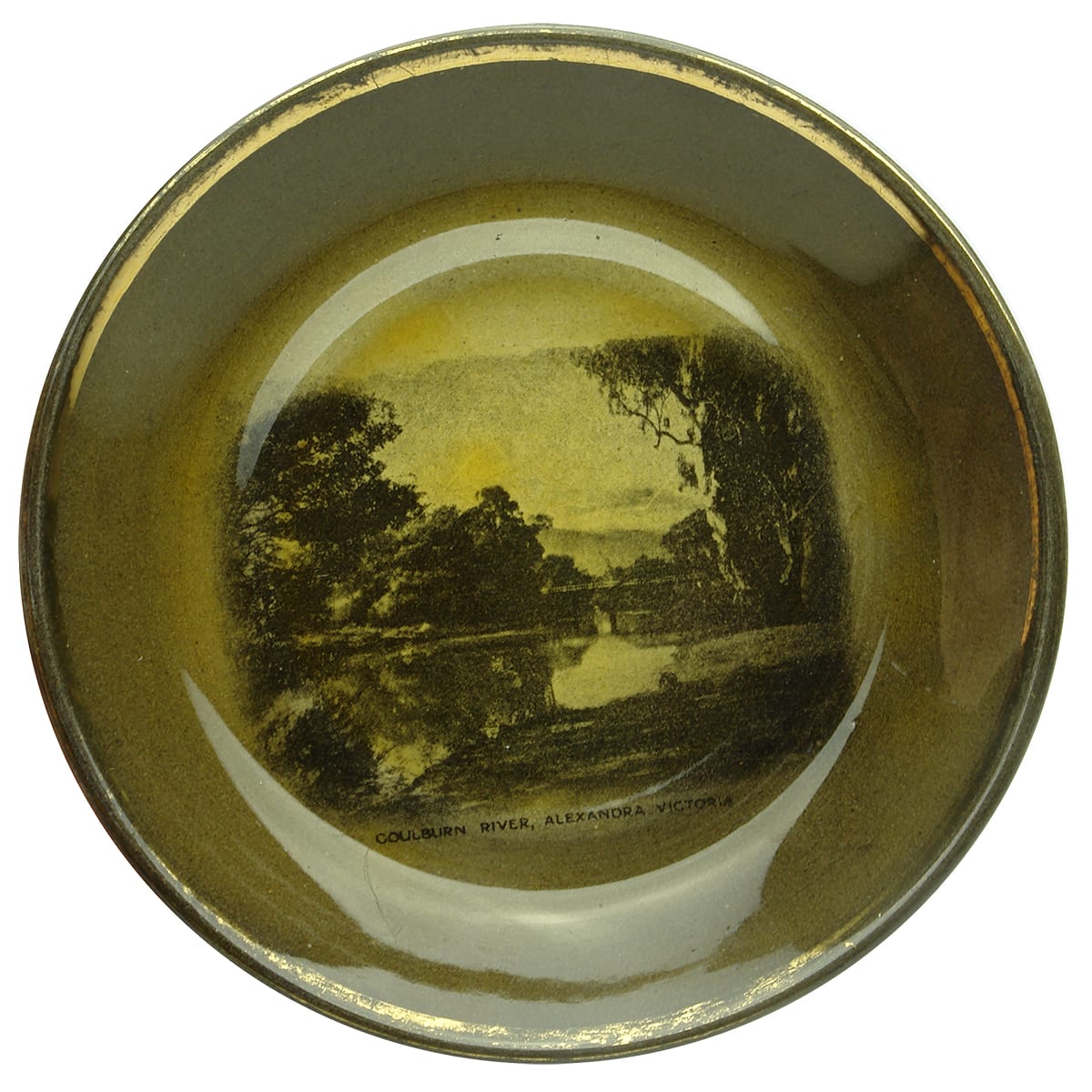 Souvenirware plate. Goulburn River, Alexandra.