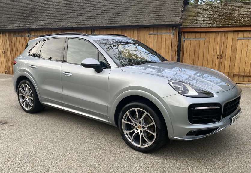 New Model Porsche Cayenne 3.0T V6 Tiptronic – Huge Spec – Only 14,000miles – 1 Owner – NO VAT ON HAMMER