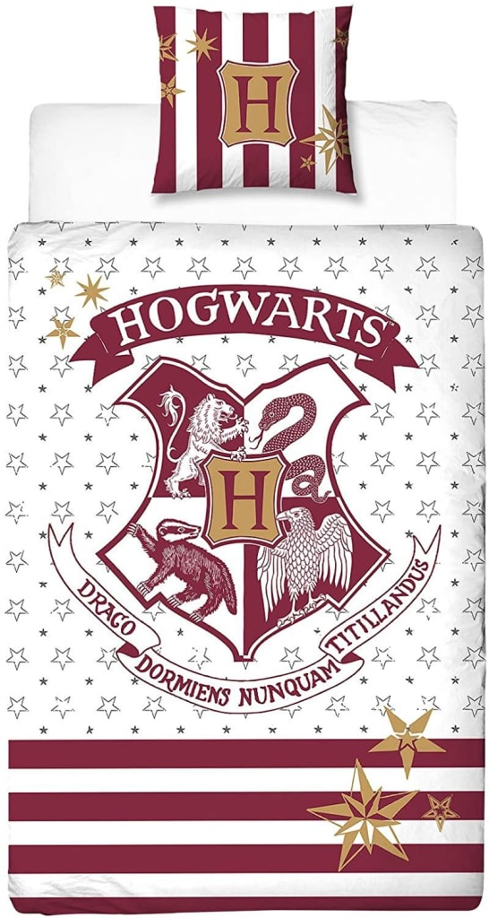 Harry Potter Hogwarts Reversible 2-Piece Bed Linen Set