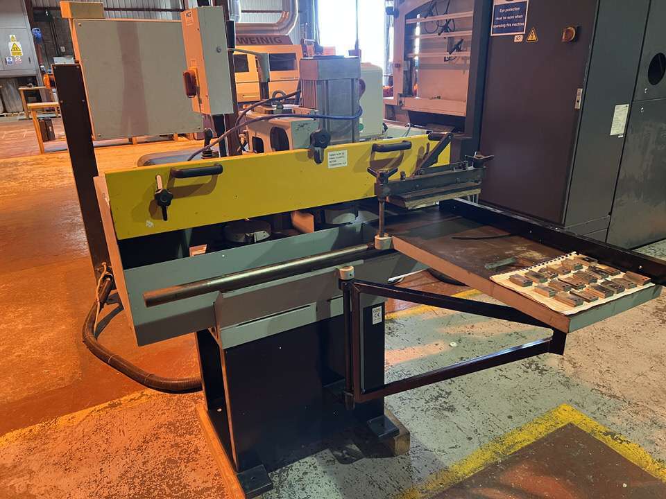 Selection of quality Traditional Woodworking Machinery & 7.5 Tonne Flatbed Lorry with Crane