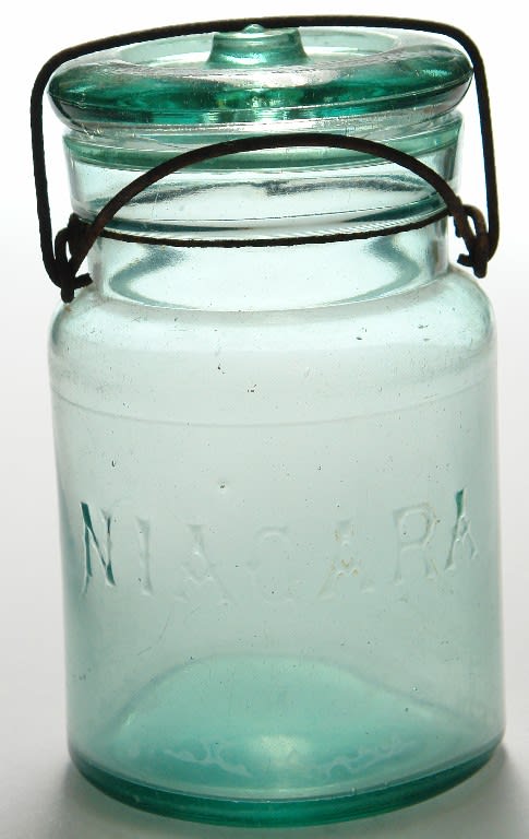 Niagara Fruit Preserving Jar