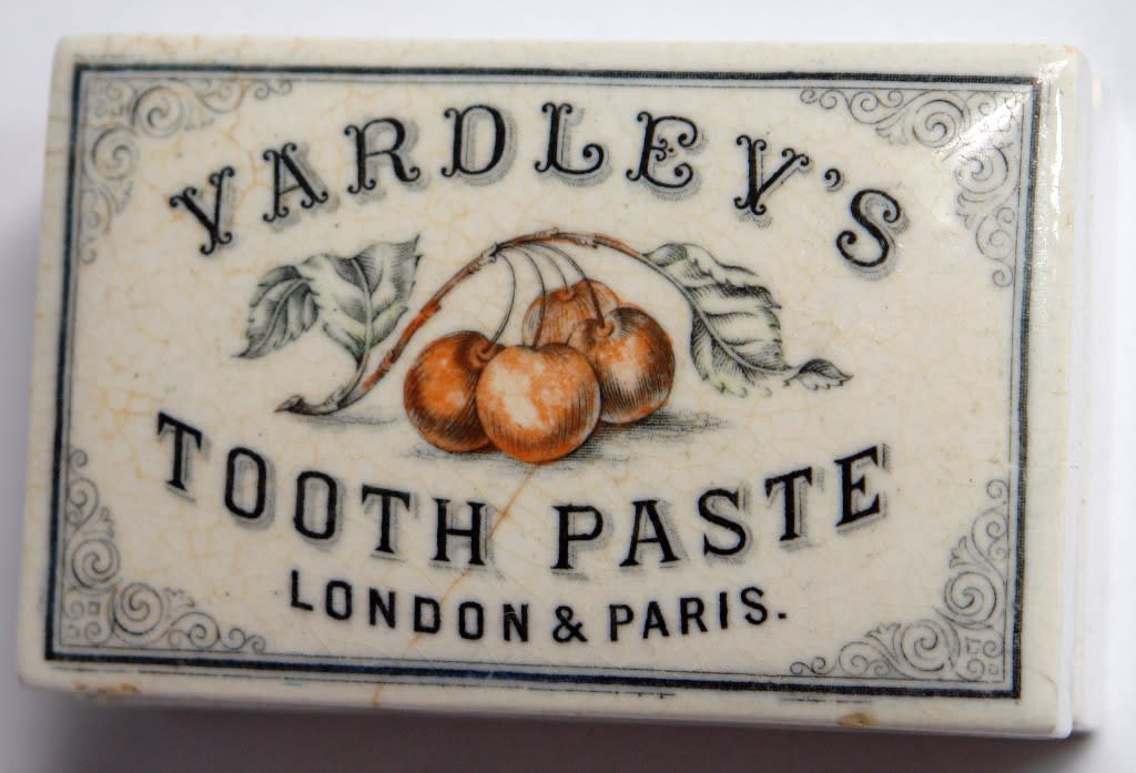 Yardleys Tooth Paste London Paris Pot Lid