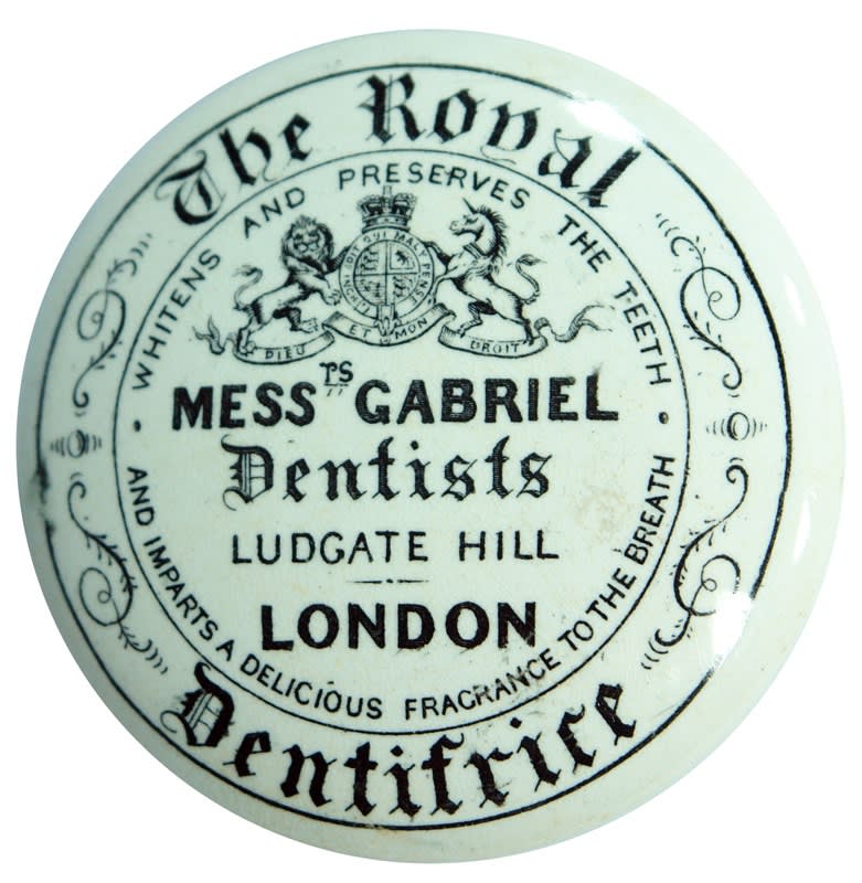 Royal Dentifrice Gabriel Dentists Ludgate Hill London Pot Lid