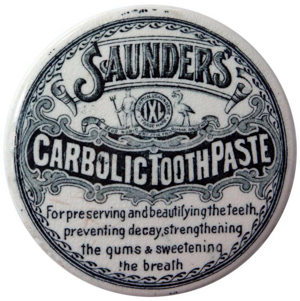 Ayrton Saunders Carbolic Tooth Paste Potlid