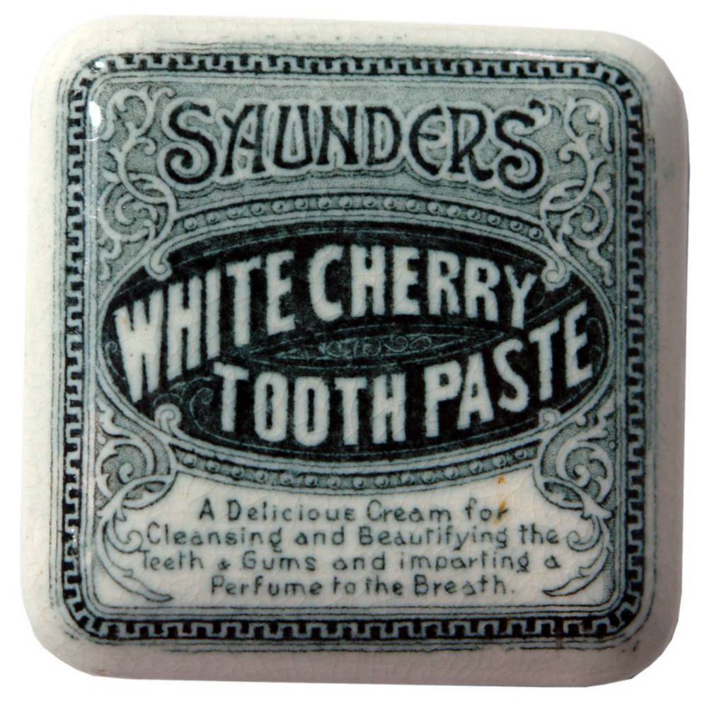 Saunders White Cherry Tooth Paste Potlid