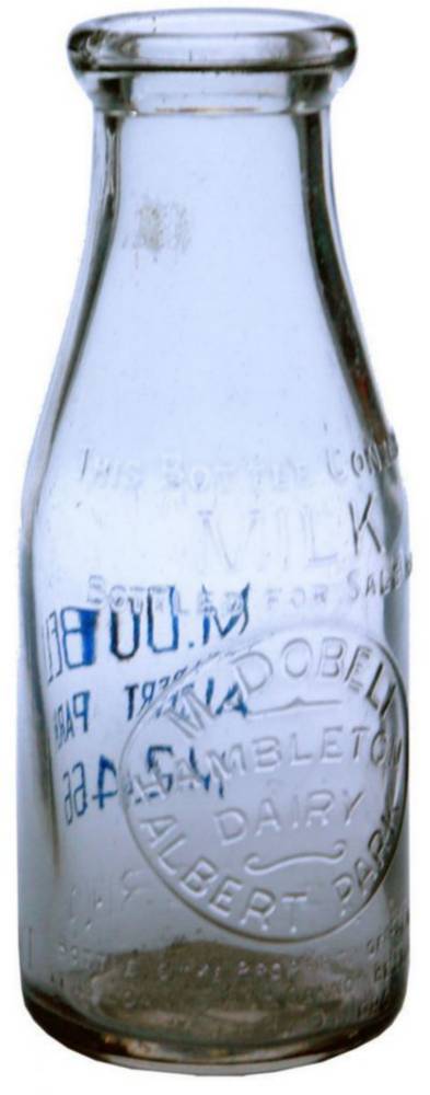 Dobelie Albert Park Pint Milk Bottle