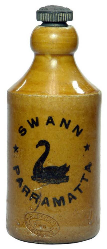 Swann Parramatta Internal Thread Stoneware Bottle
