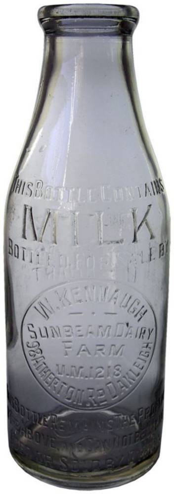 Kennaugh Oakleigh Quart Vintage Milk Bottle