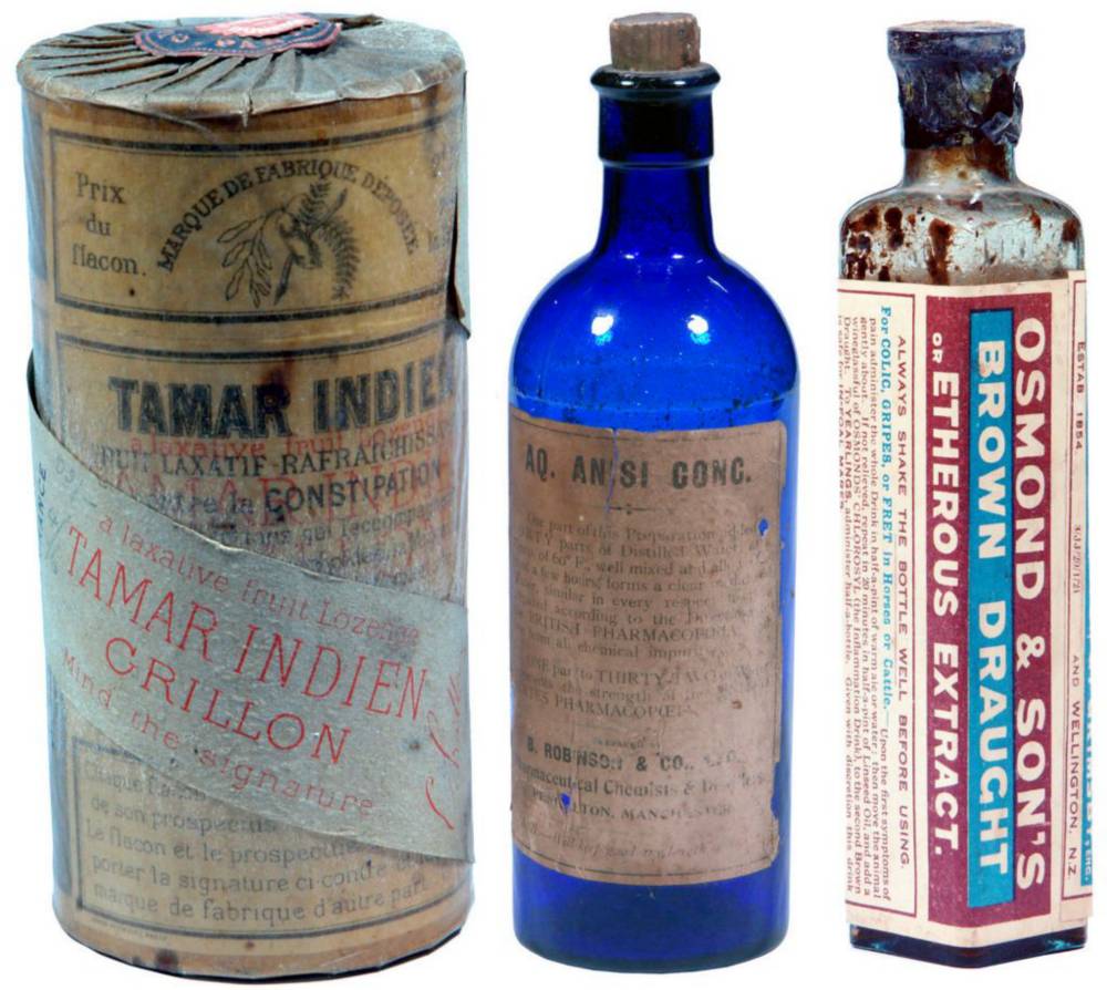 Tamar Indien Robinson Osmond Labelled Vintage Bottles