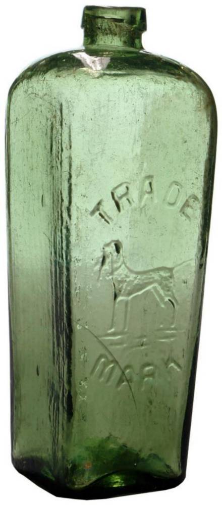 Peters Hunting Dog Case Gin Bottle